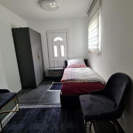 Roggendorf Zimmervermietung Colónia Exterior foto