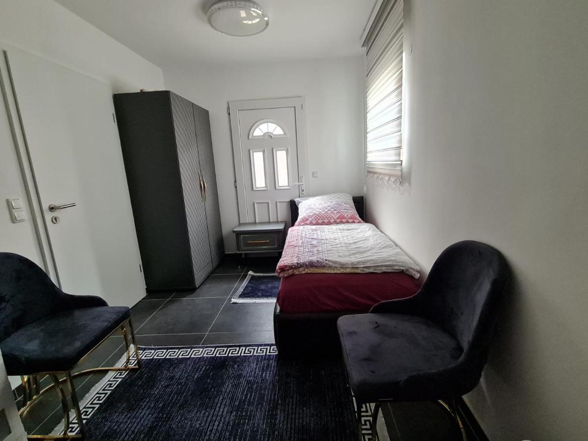 Roggendorf Zimmervermietung Colónia Exterior foto